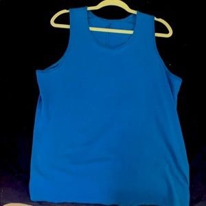 Lululemon tank top in blue green large